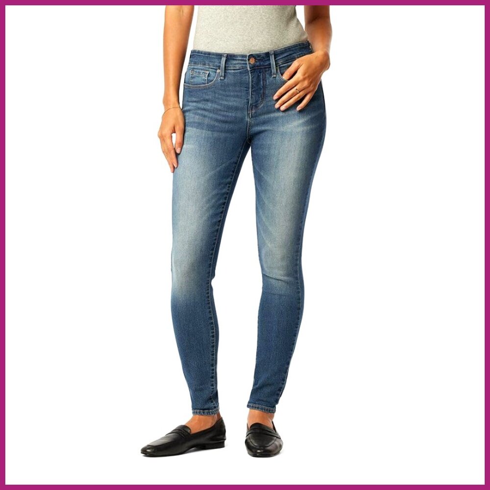 Totally Shaping Skinny Mid-Rise Stretch Denim Jeans
